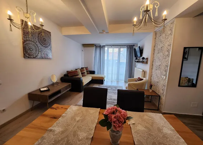 Morii Lake Apartment